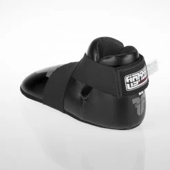 Fighter Strap Kicks - Black, FFG-001B PROTECTION 15 Fighter Strap Kicks - Black, FFG-001B PROTECTION