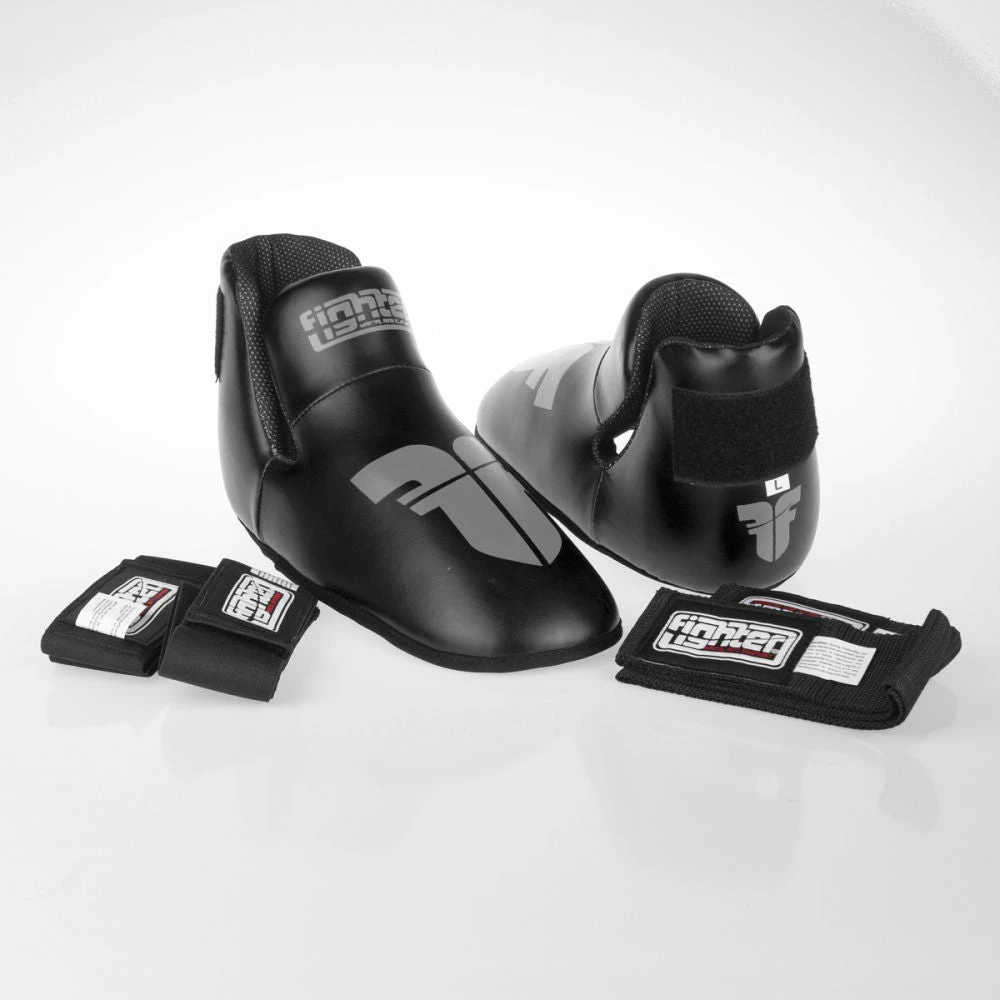 Fighter Strap Kicks - Black, FFG-001B PROTECTION 5 Fighter Strap Kicks - Black, FFG-001B PROTECTION