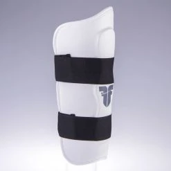 PROTECTION Shin Guard Fighter Ergo - White, FSG-001W