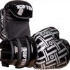 TopTen TOP TEN Glossy Black/White Prism Pointfighter Open-Hand Gloves 1 TopTen TOP TEN Glossy Black/White Prism Pointfighter Open-Hand Gloves